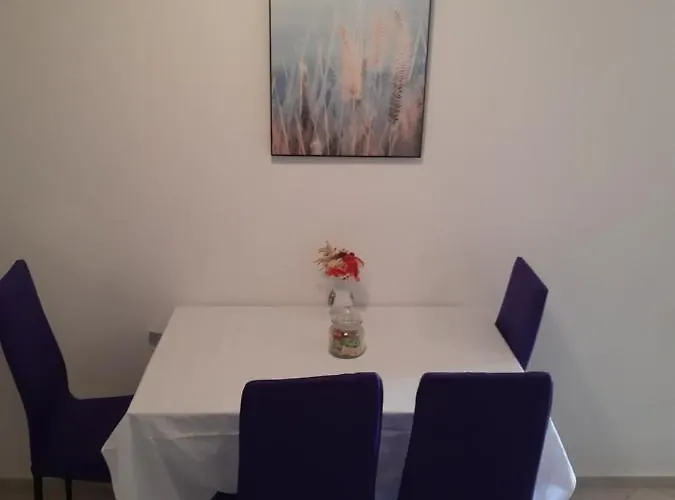 Knezic Apartmán Igrane